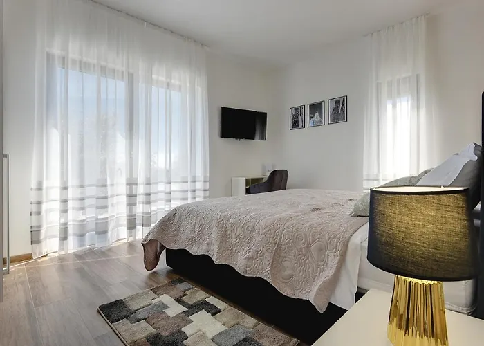 Вилла Ula Пула